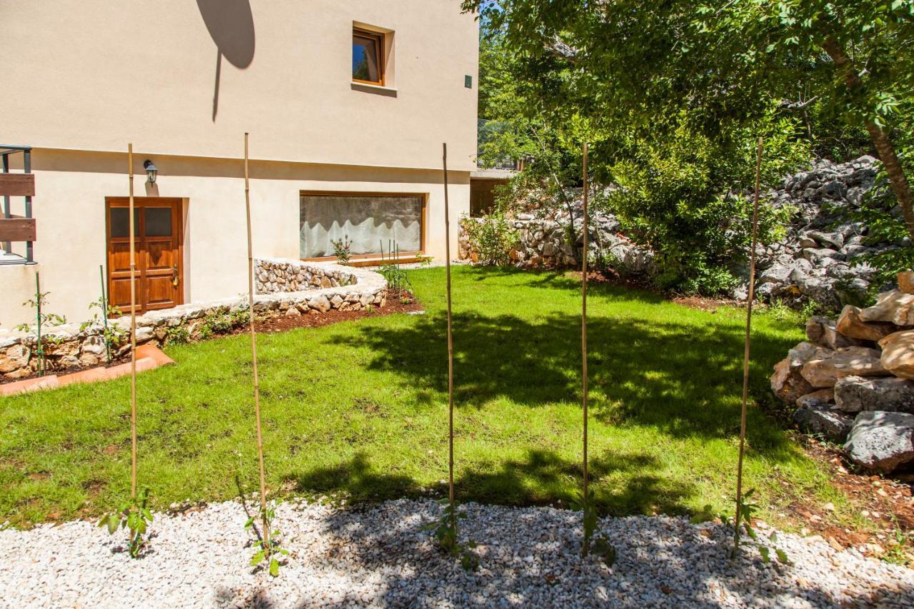 Villa Nabucco Kras Exterior photo